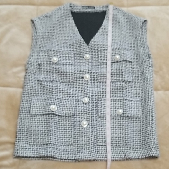 Plaid Tweed Vest Coat - Picture 5 of 8